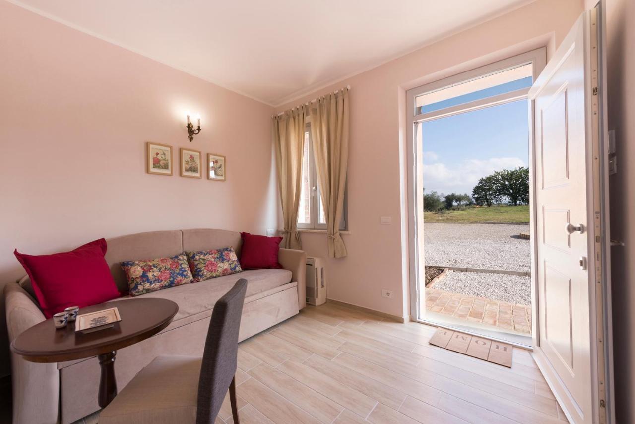 Podere Abbazia B&B シナルンガ エクステリア 写真
