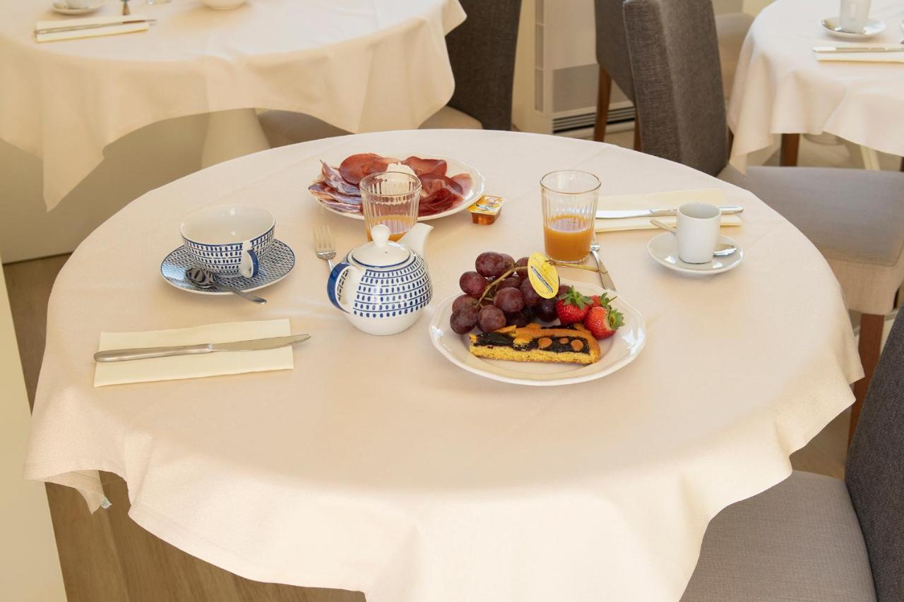 Podere Abbazia B&B シナルンガ エクステリア 写真